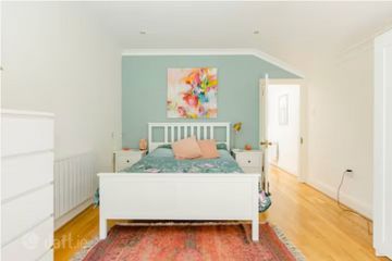 Saint Helen's Road, Booterstown, Blackrock, Co. Dublin, Booterstown, Co. Dublin — photo 3