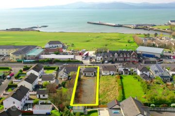 Railway Road, Buncrana, Buncrana, Co. Donegal, F93P2H0 — photo 2