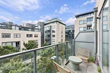 19 Hanover Quarter, Grand Canal Dock, Dublin 2, D02YD29 — photo 2