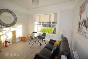 Apartment 2, 2 Saint Lukes Place, St. Lukes, Co. Cork — photo 2