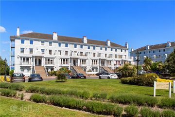 15 Salthill, Monkstown, Co. Dublin, A94XK27