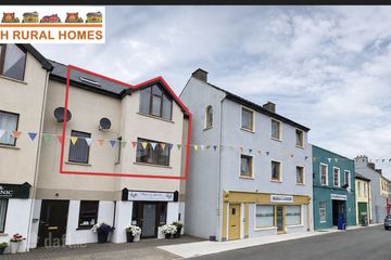 Duplex 4 The Courtyard, Bank Place, Castletownbere, Castletown, Co. Cork, P75F406 — photo 2
