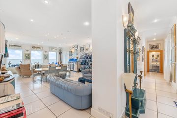 Blue Salmon House, Derrigimlagh, Ballyconneely, Clifden, Co. Galway, H71XK11 — photo 3