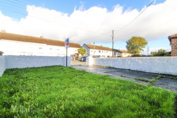 85 Saint Brendan's Crescent, Greenhills, Dublin 12, D12C6F6 — photo 3