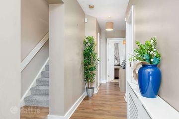 11 Rosse Court Avenue, Lucan, Co. Dublin — photo 3