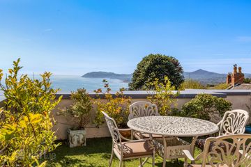 The Penthouse, No.4 Killiney Hill Plaza, Killiney, Co Dublin, A96 XR62