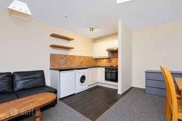 Apartment 10, Kingsmill Court (with Parking Option), Bolton Street, North Dublin City, Dublin 1, D01Y923 — photo 3