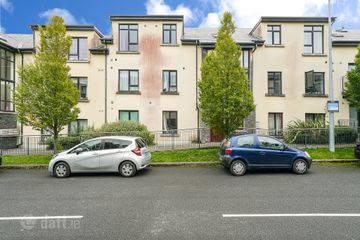 88 Slade Castle Avenue, Saggart, Co. Dublin — photo 2