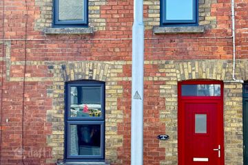 Chateau D'Elf, 4 Bellview Terrace, Austin Friars Street, Mullingar, Co. Westmeath, N91V5T8 — photo 2