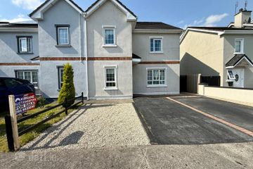 10 Esker Pines, Ballyhaunis, Ballyhaunis, Co. Mayo, F35HR63 — photo 2
