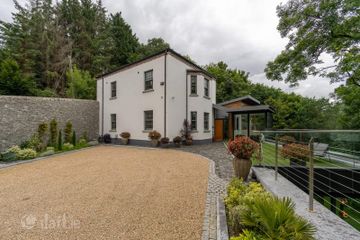 School House, Delgany, Co. Wicklow — photo 2