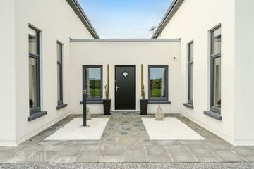 Ballybogey, Oysterhaven, Co. Cork, P17EY49 — photo 3