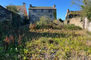 The Square, Milltown, Co. Kerry, V93X0A5 — photo 2