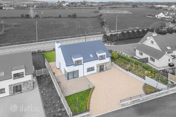 2 An Pairc Mor, Tuam Road, Galway City, Co. Galway, H91858K — photo 2