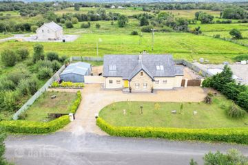 Wisteria, Ardfarna, Bundoran, Co. Donegal, F94D799 — photo 2