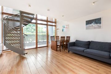 54 Pakenham House, Spencer Dock, IFSC, Dublin 1, D01 CT98 — photo 2