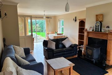 12 Cluainin na MBo, Enniscrone, Co Sligo, F26 C1F2 — photo 3