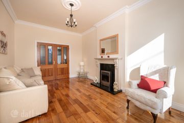 2 The Villas, Glenbrook, Glenbrook, Co. Cork, T12F97E — photo 3