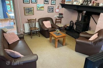 The Thatch House, Shrough, Lismore, Co. Waterford, P51W0H9 — photo 3
