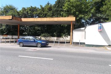 Garage & Forecourt, Main St — photo 3
