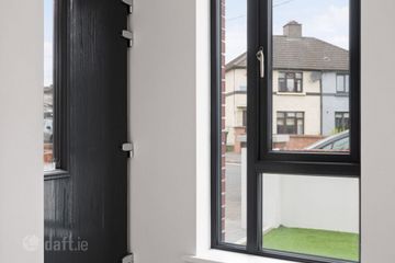 80 Jamestown Road, Inchicore, Dublin 8, D08X7E5 — photo 3