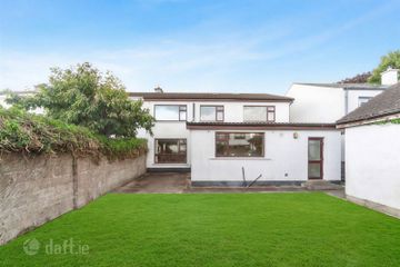 1 Brompton Grove, Castleknock, Dublin 15, D15A59K — photo 2
