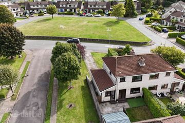 8 Manor Grove, Thornbury View, Rochestown, Co. Cork, T12NT6W — photo 2