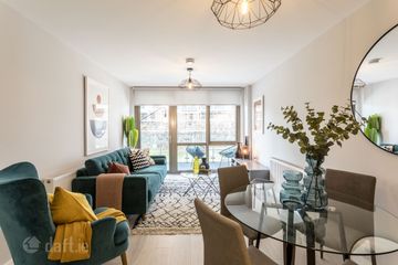 Swiss Cottage 2 Bedroom 