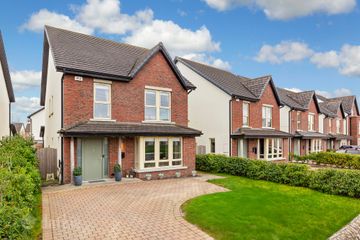 16 Hollywoodrath Road, Hollystown, Dublin 15, D15 P2YH