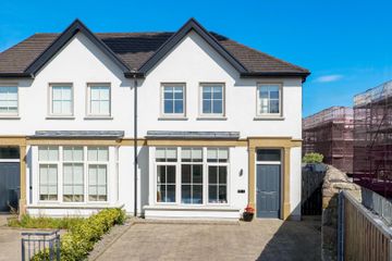 11 Maoilin, Ballymoneen Road, Knocknacarra, Galway, H91RWX7