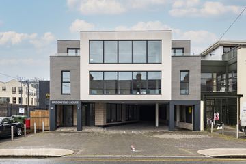 First Floor, Brookfield House, Brookfield Terrace, Blackrock, Co. Dublin — photo 2