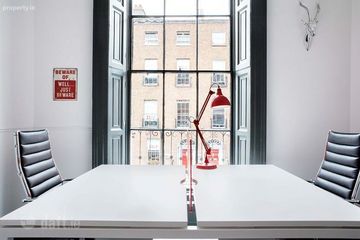 Serviced office to let Dublin 2  