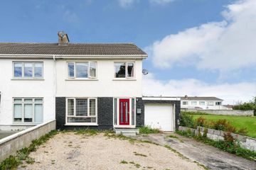 31 Seskin View Road, Old Bawn, Dublin 24 — photo 2