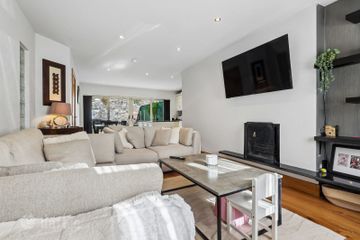 1 Marino Avenue, Clontarf, Dublin 3, D03AP23 — photo 2