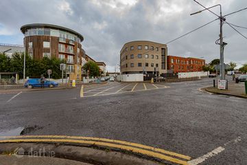 James Barber Shop, Rere Of 171, Crumlin, Dublin 12, D12KR53 — photo 3
