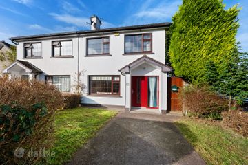 37 Belgard Downs, Rochestown Road, Rochestown, Co. Cork, T12VKP5 — photo 2