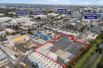 Yard & Building, Crag Avenue Business Park, Clondalkin Industrial Estate, Clondalkin, Co. Dublin — photo 2