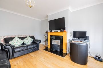 4 Newhaven Court, Balbriggan, Balbriggan, Co. Dublin, K32FX33 — photo 2