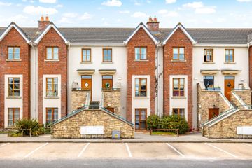 54 The Waterways, Sallins, Co. Kildare, W91KR44 — photo 2