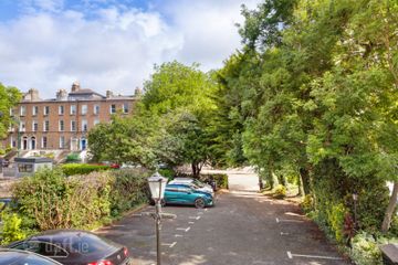 Apartment 4, 51 Pembroke Road, Ballsbridge, Dublin 4, D04VX23 — photo 3