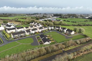 4 Bedroom Detached House, Ard Rua Meadows, Claremorris, Co Mayo — photo 3