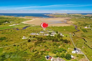 Strand Road, Keadue, Burtonport, Co. Donegal, F94N2W8 — photo 2
