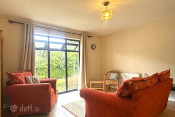 5 Emerson Court, Emerson Avenue, Salthill, Galway — photo 3