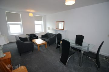 Apt 2, 5 East Beach, Cobh, Co. Cork — photo 3