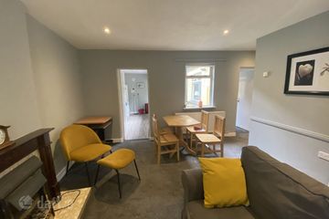 5 Erne Terrace , Dublin 2 — photo 3