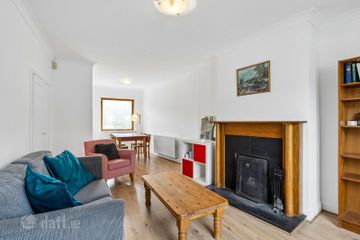12 The Courtyard, Pleasants Street, South Circular Road, Dublin 8, D08F684 — photo 3