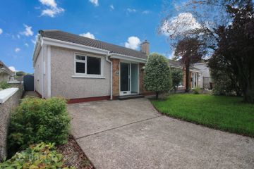 7 Manor Gardens, Thornbury View, Rochestown, Co. Cork, T12F6RK — photo 2