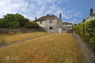 7 Rosegreen Avenue, Beaumont, Ballintemple, Co. Cork, T12DP8N — photo 2