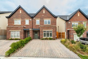 6 The Lane, Coach Road Meadows, Clane, Co Kildare, W91 VX2X