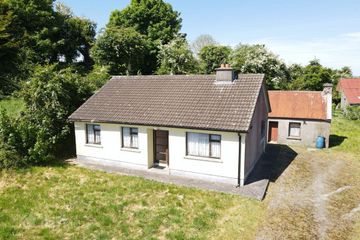 Knockagraffy Tagheen, Claremorris, Co. Mayo, F12NW08 — photo 2